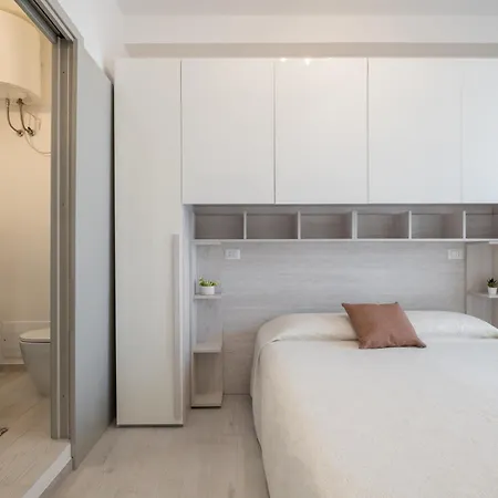 Apartment Moderna By Propertize *